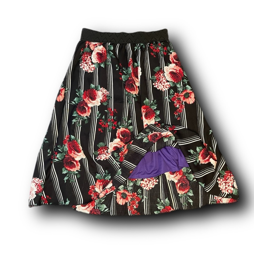 LuLaRoe Black and Red Pleated Midi Skirt